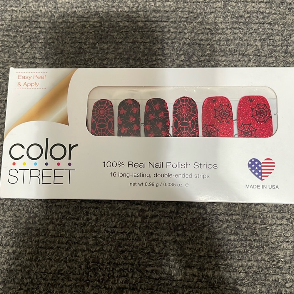 Color Street Bugs N' Kisses 🕸️🕷️